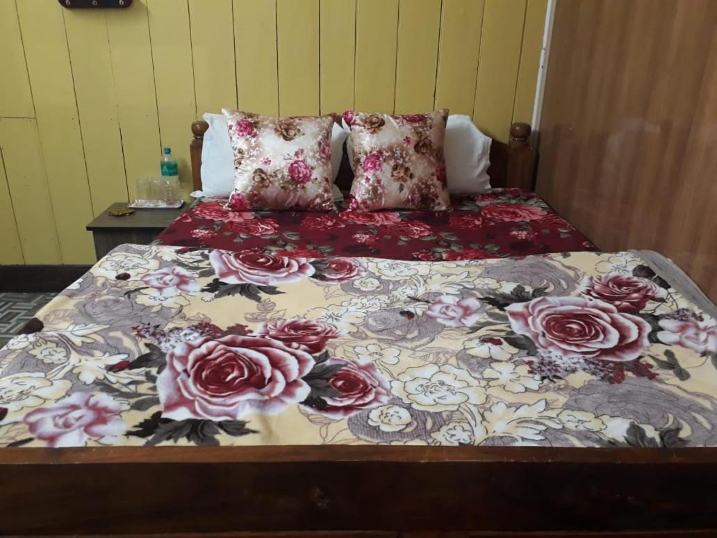 Smriya Homestay ダージリン エクステリア 写真